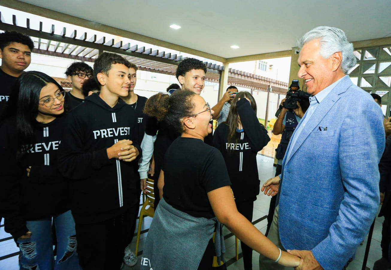 Ronaldo Caiado em visita a estabelecimentos de ensino: “Vamos focar sobre a paz, a tranquilidade e não vamos admitir essa cultura de ódio”