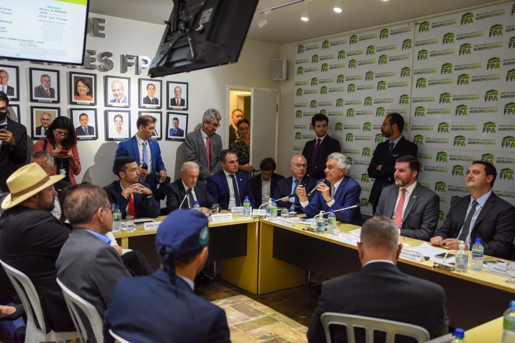 Governador Ronaldo Caiado durante encontro promovido pela Frente Parlamentar da Agropecuária, em Brasília